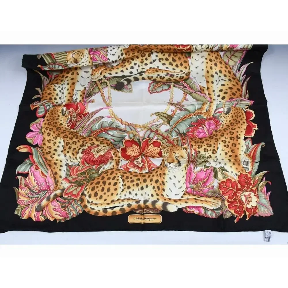 Vintage Salvatore Ferragamo Silk Scarf Cheetah Floral Black Border Made in Italy - Picture 3 of 15
